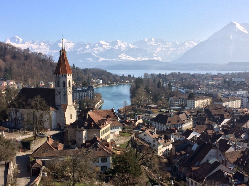 Blick vom Schloss Thun